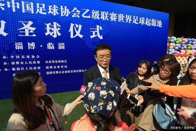 维尼修斯因场外行为被红牌罚下，皇马艰难取胜